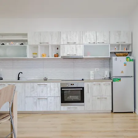 Modern Oasis Near Park & Stadium *