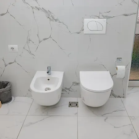 Modern Oasis Near Park & Stadium *